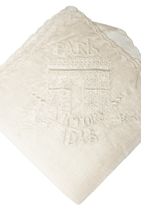 ENSEMBLE GEORGE / WINNIFRED STRASSER NURSE FRANCE 