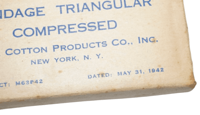 BANDAGE TRIANGULAR COMPRESSED 1942