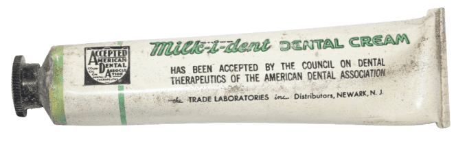 DENTIFRICE MILK-I-DENT