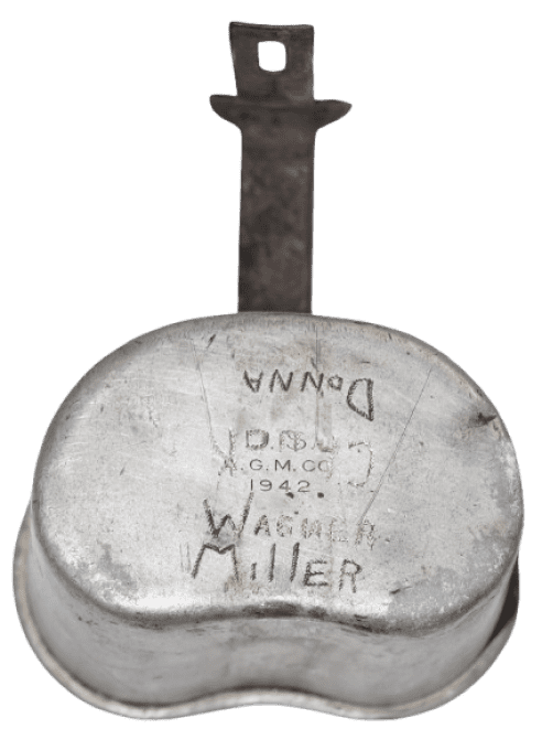 QUART DE GOURDE GRAVE 1942 (PROVENANCE EST FRANCE)