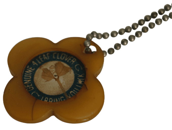 PENDENTIF DOG TAG PORTE BONHEUR 1944