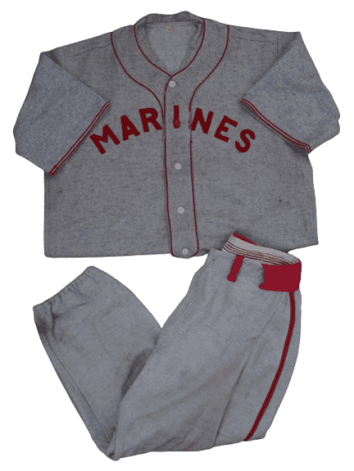 TENUE DE BASEBALL USMC