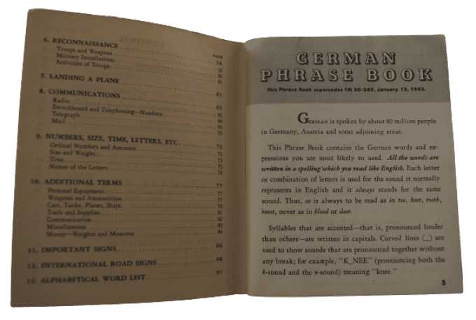 MANUEL GERMAN PHRASE BOOK 1943