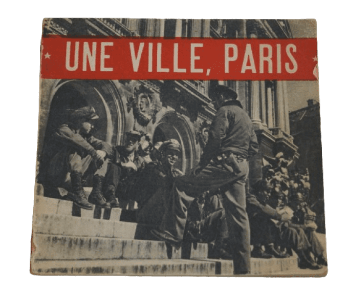 ALBUM SOUVENIR PARIS 1945 ALLIED TROOPS