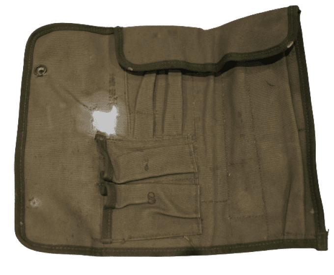 EQUIPEMENTS PROVENANCE  UTAH BEACH NORMANDIE 