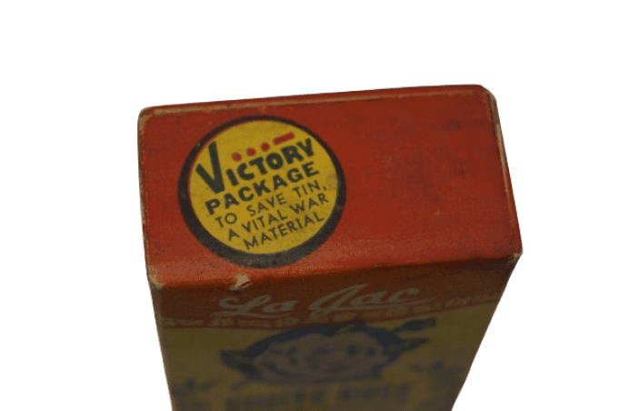 BOITE TALC WHITE ROSE "VICTORY PACKAGE"