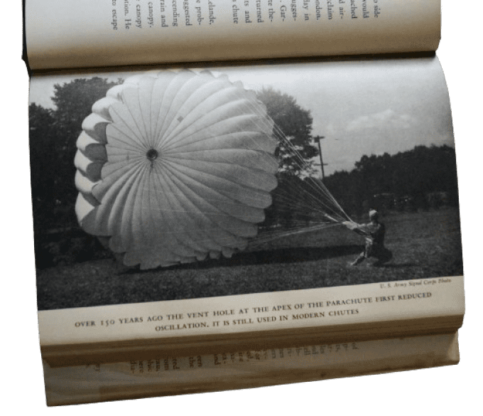 LIVRE PARACHUTES 1942 AIRBORNE