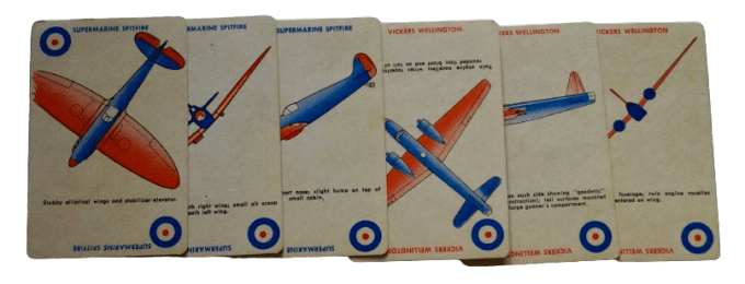 JEU DE CARTES RECONNAISSANCE AVIONS 1942