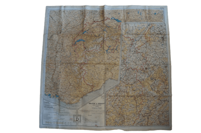 CARTE EN SOIE EUROPE C/D 1943