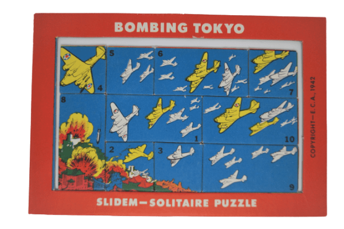 JEU BOMBING TOKYO "BUY WAR BONDS" 1942