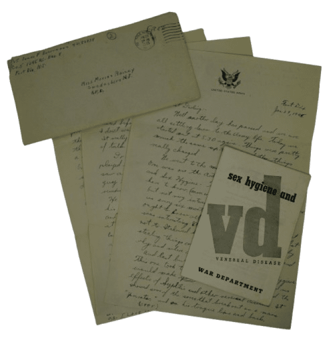 LETTRE PVT DOERRMANN ET LIVRET VENEREAL DISEASE 1943