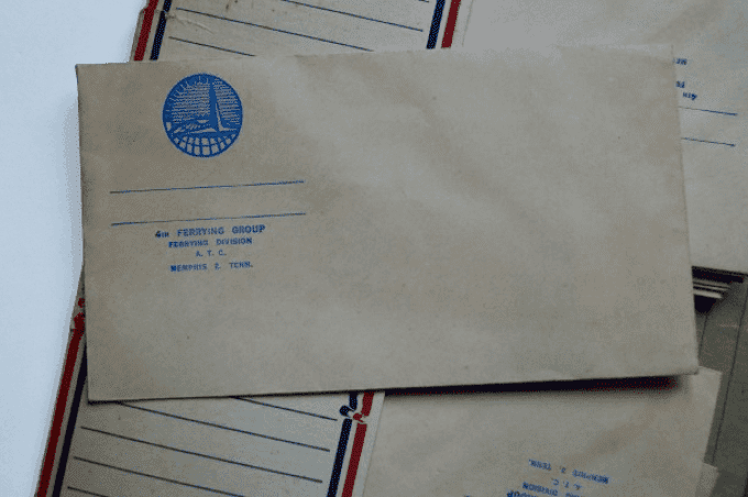 STATIONERY KIT CAPT HILLMAN PILOTE USAAF DNB 1945