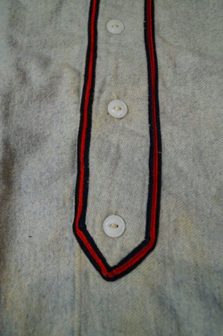 TENUE DE BASEBALL T-SHIRT ET PANTALON