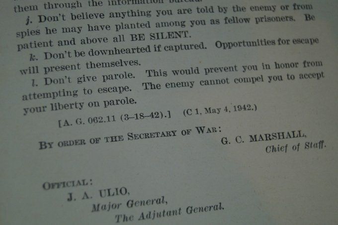 MANUEL SOLDIER'S HANDBOOK 1942 PFC WILLIAM DAVIS