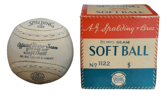 BALLE SOFTBALL SPALDING 