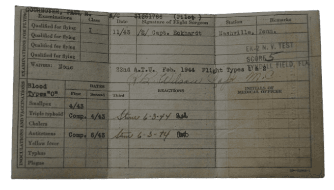 GROUPING 2DN LT PAUL COURNOYER PILOTE USAAF