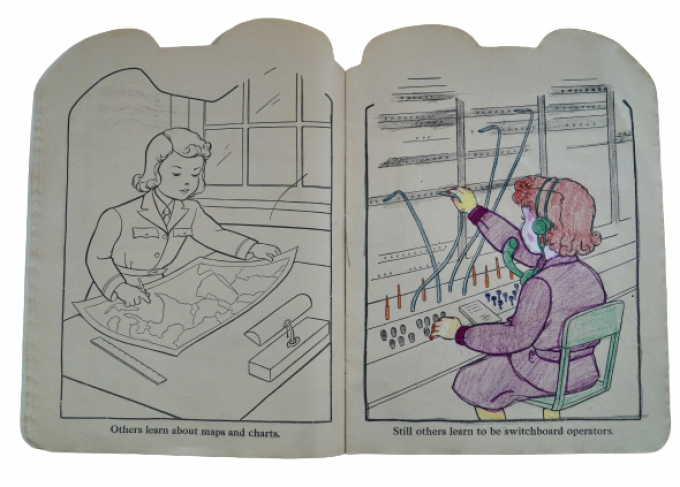LIVRE COLORIAGE "GIRLS IN SERVICE" 1943