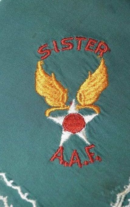 MOUCHOIR BRODE USAAF SISTER 
